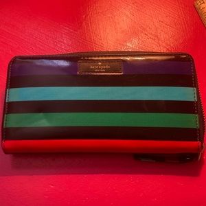 Kate Spade wallet. Excellent, unused condition.